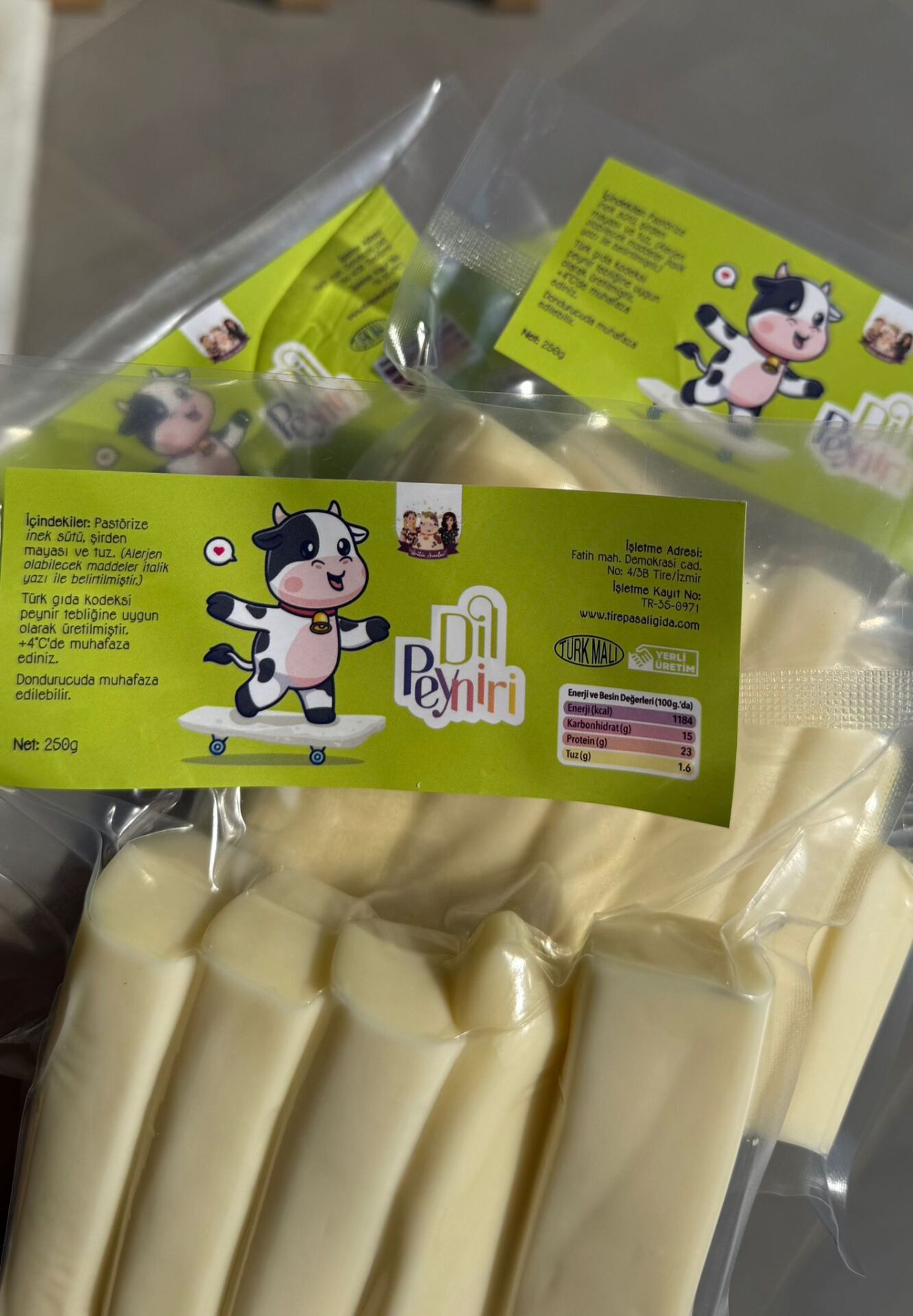 DİL PEYNİRİ 250 GR